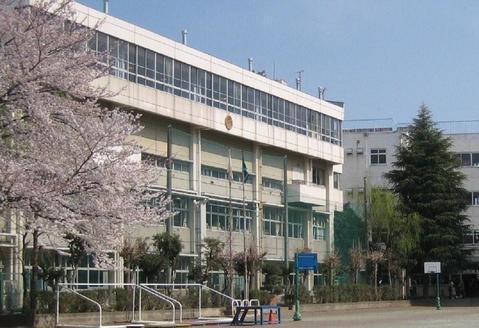 ファミリィハウス川越(川越市立大塚小学校)