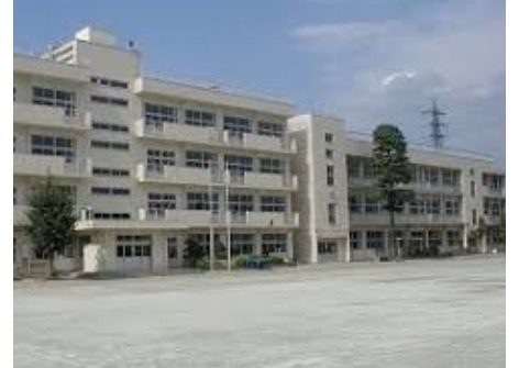 キャッスルメジェール川越(川越市立仙波小学校)