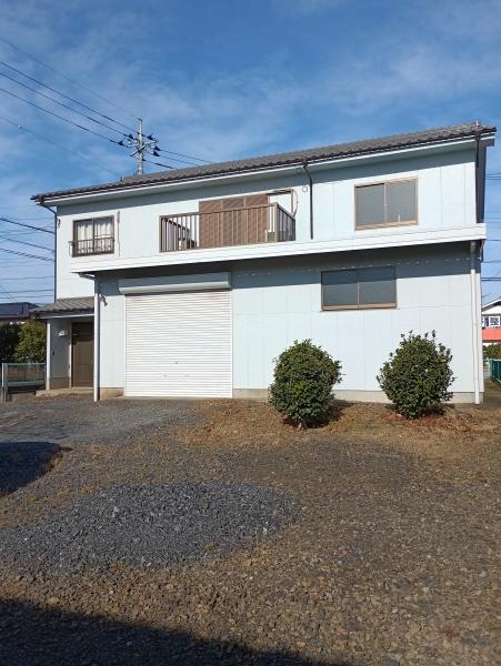 川越市上戸　倉庫付き住宅