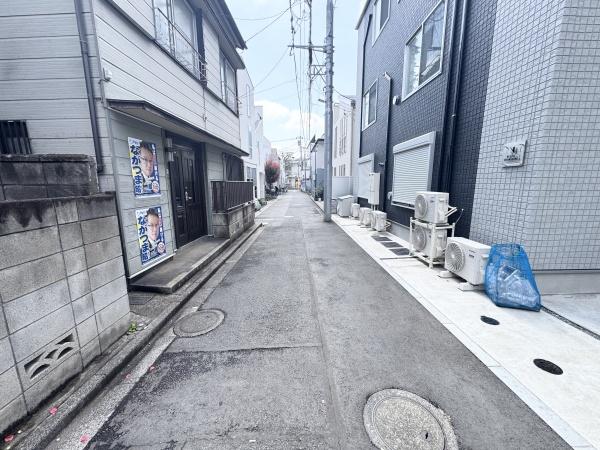 中野区本町６丁目一棟アパート