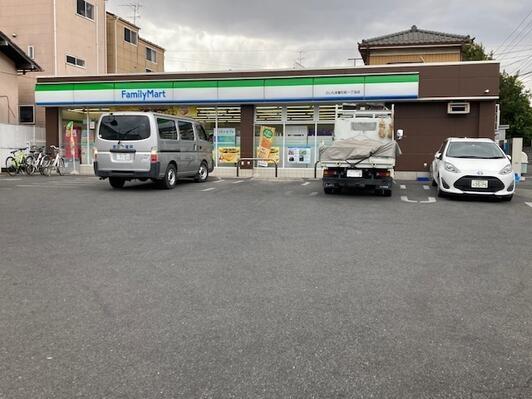 さいたま市大宮区三橋１丁目の中古一戸建て(ファミリーマートさいたま櫛引町一丁目店)