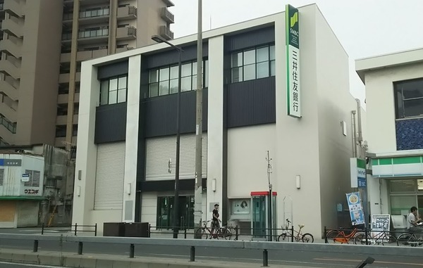 聖天下2丁目一棟ビル(三井住友銀行天下茶屋支店)