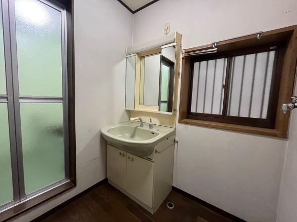 高槻市北昭和台町の中古一戸建て