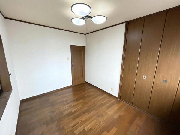 高槻市北昭和台町の中古一戸建