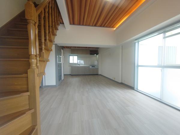 光明台ハイタウン　１号棟