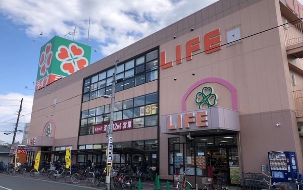 大阪市東住吉区杭全８丁目の中古一戸建て(ライフ杭全店)