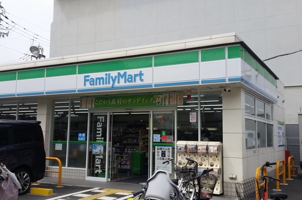 大阪市西成区南津守２丁目の中古一戸建て(ファミリーマート玉出西店)