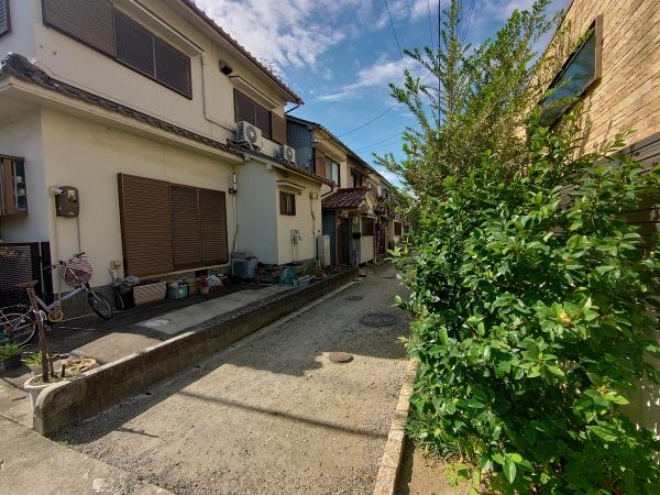 八尾市山城町3丁目中古テラス