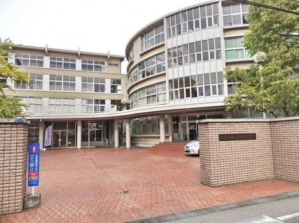 大阪市東住吉区住道矢田４丁目の中古一戸建て(私立大阪総合保育大学)
