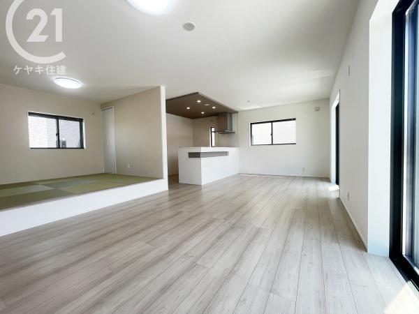 安城市小川町福地の中古一戸建て