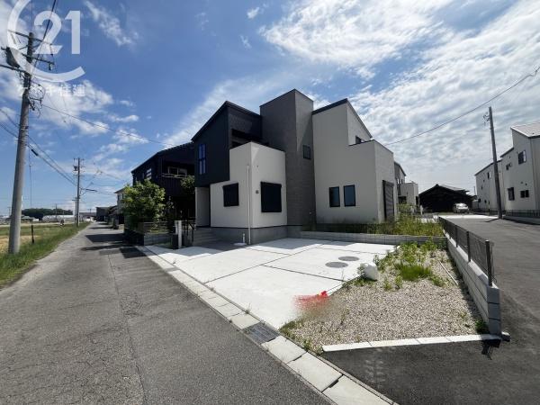 安城市小川町福地の中古一戸建て