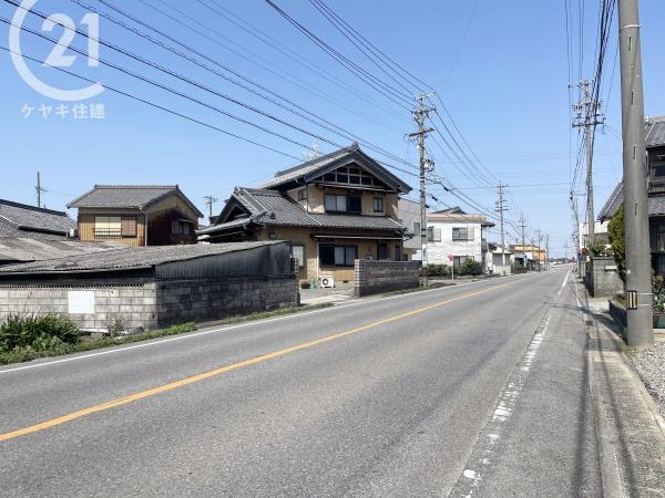 西尾市一色町治明新切の中古一戸建て
