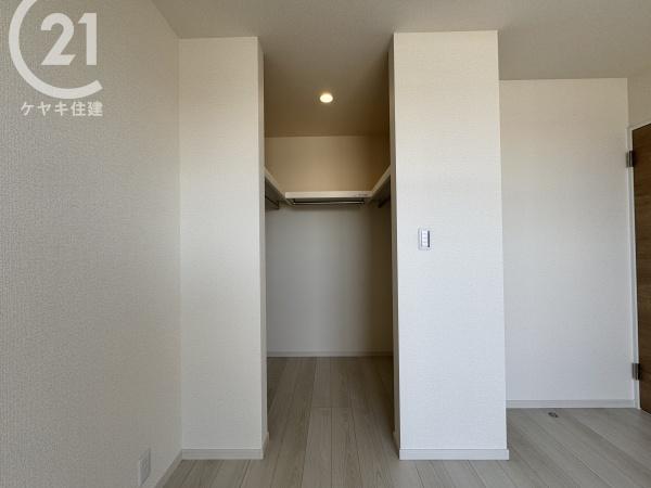 碧南第59三宅町　4号棟