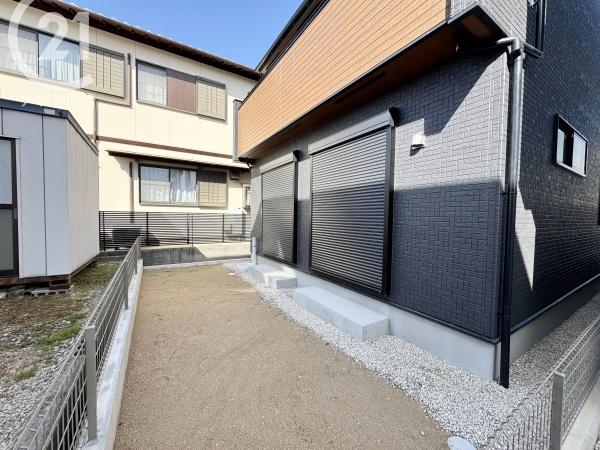高浜市向山町1丁目　1号棟