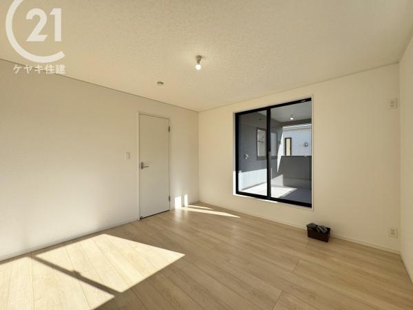 碧南市尾城町　第5　1号棟
