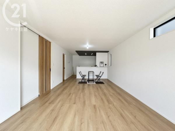 高浜市屋敷町3棟　1号棟　グラファーレ