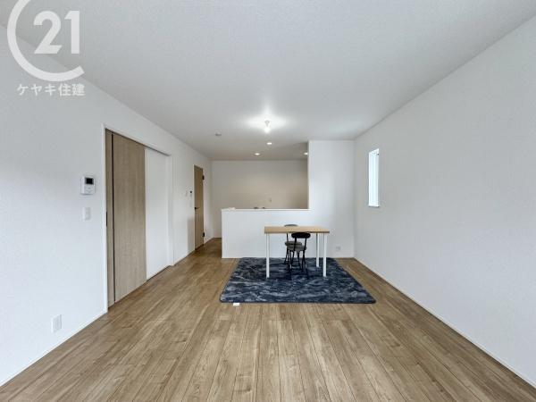 高浜市屋敷町23－1期　1号棟