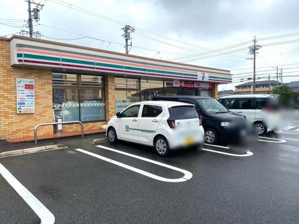 高浜市小池町3期 3号棟(セブンイレブン高浜八幡町店)