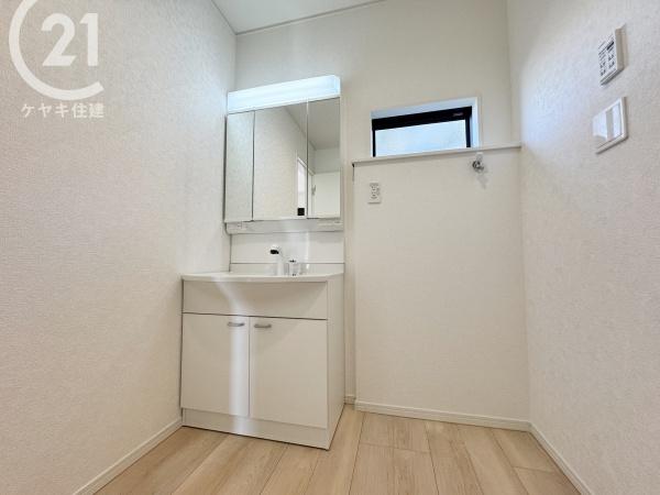 高浜市碧海町　第4　1号棟