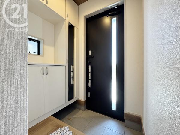 高浜市屋敷町2期4棟　3号棟　グラファーレ