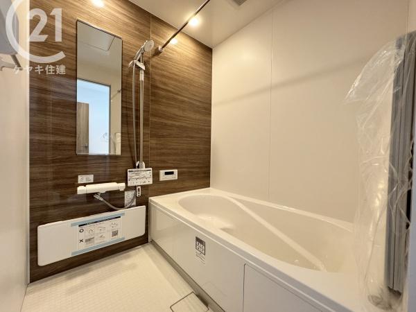 高浜市屋敷町2期4棟　2号棟　グラファーレ
