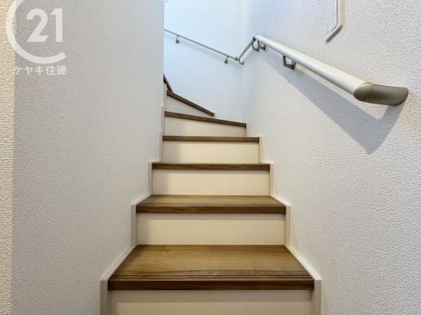 高浜市屋敷町2期4棟　2号棟　グラファーレ