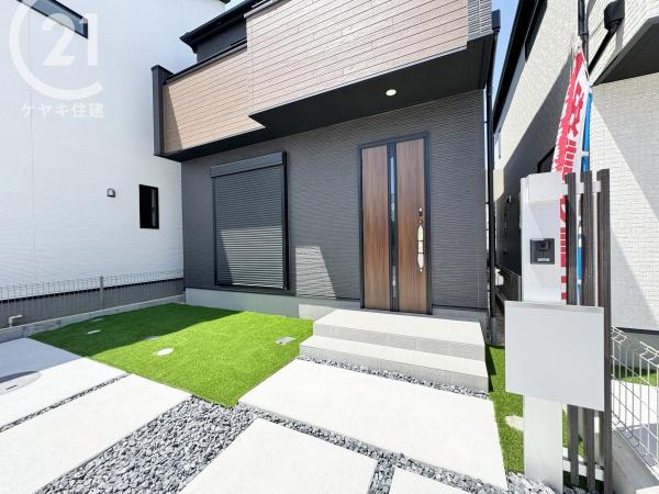 高浜市屋敷町2期4棟　2号棟　グラファーレ
