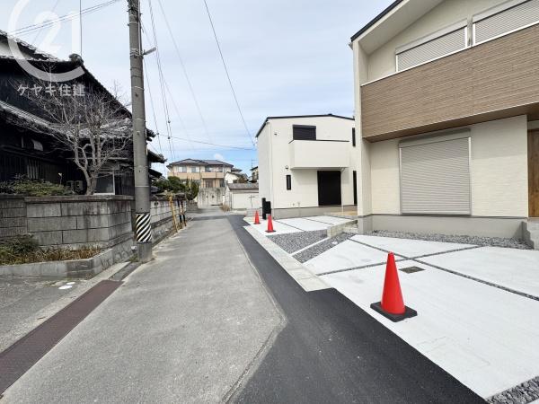 碧南市湖西町三丁目　A棟