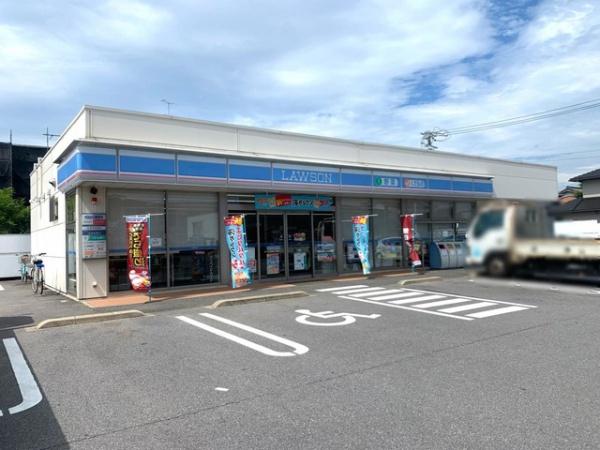 西尾市新渡場町中切の中古一戸建て(ローソン西尾戸ケ崎店)