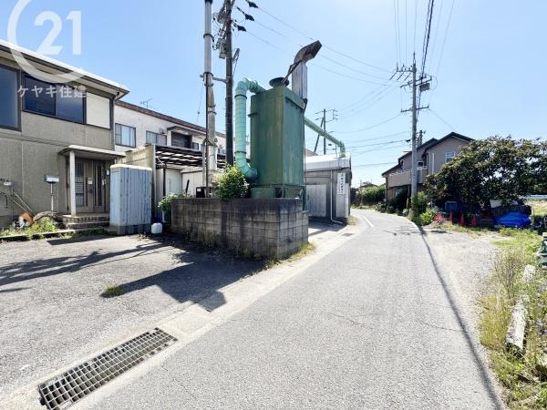 西尾市新渡場町中切の中古一戸建て