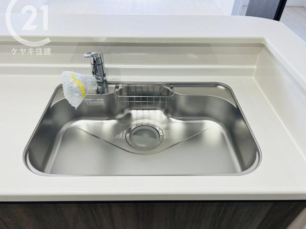 高浜市呉竹町3期3棟　1号棟　グラファーレ