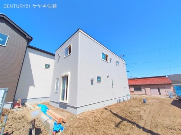 碧南市錦町４丁目の新築一戸建