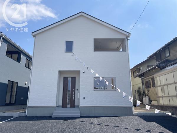 西尾市一色町一色　第22　2号棟