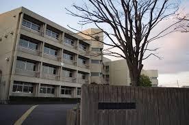 碧南市幸町7丁目 1号棟(碧南市立中央中学校)