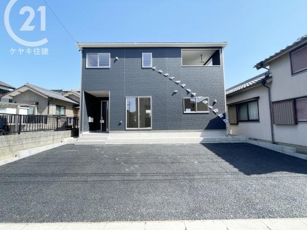 西尾市一色町一色　第23　2号棟