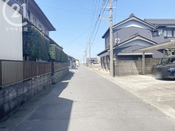 西尾市一色町一色　第23　2号棟