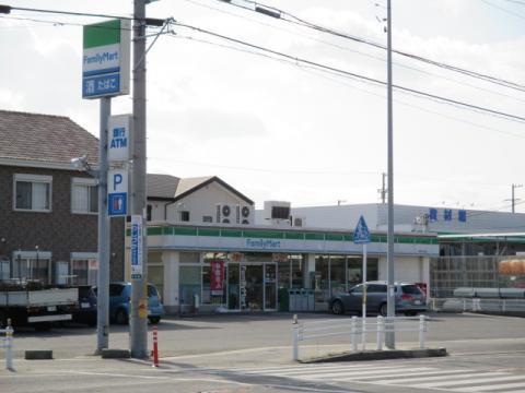 碧南第62三宅町二丁目 3号棟(ファミリーマート碧南伏見屋店)