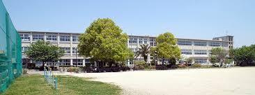 高浜市論地町1期 1号棟(高浜市立高取小学校)