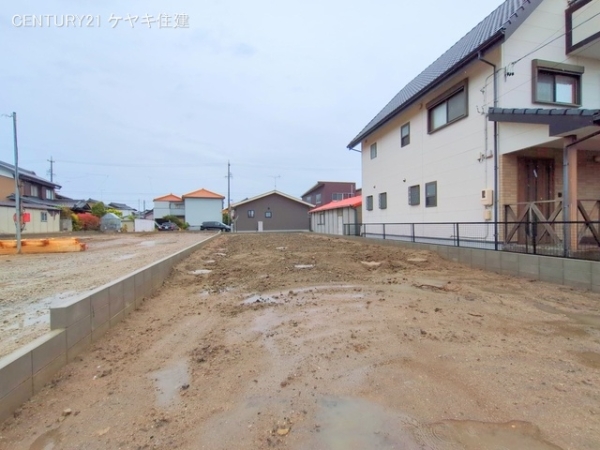 西尾市一色町一色船入の新築一戸建