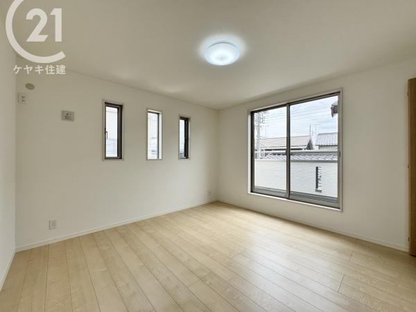 碧南市堀方町２丁目の中古一戸建て