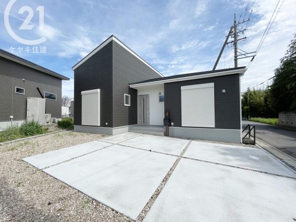 西尾市一色町亥新田第3　1号棟