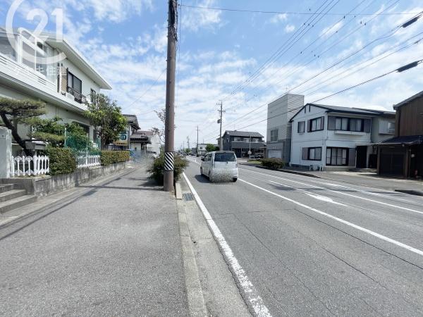 西尾市菅原町　A棟