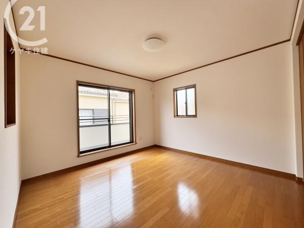 安城市里町１丁目の中古一戸建て