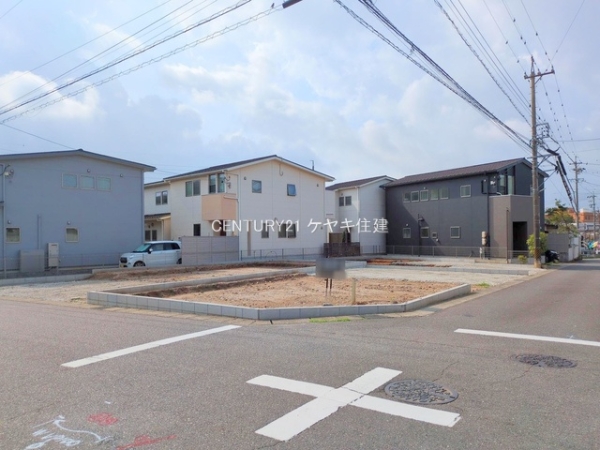 西尾市伊藤４丁目の新築一戸建