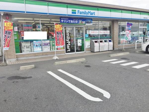 安城市和泉町 2号棟(ファミリーマート安城石井町店)