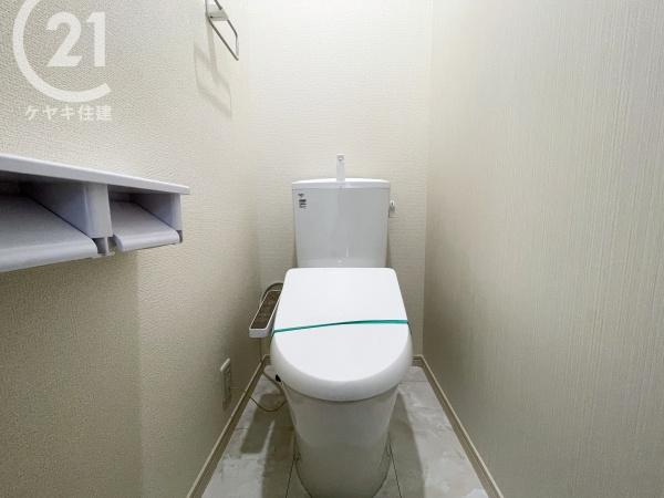 西尾第64一色町　1号棟