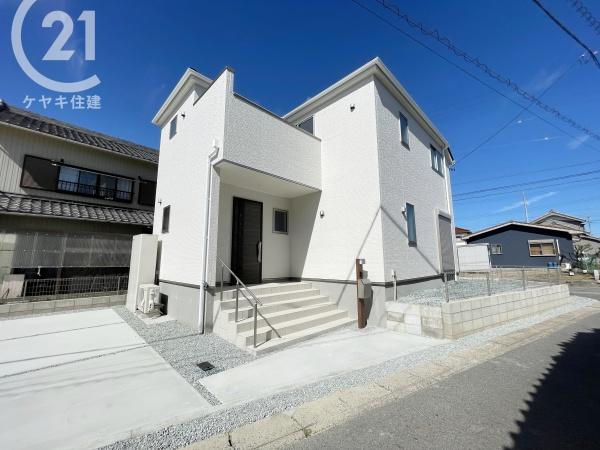 西尾第64一色町　1号棟
