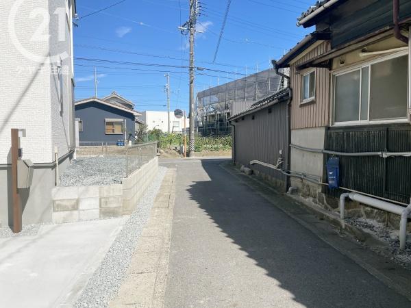 西尾第64一色町　1号棟