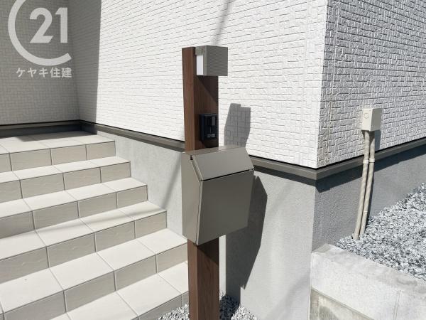 西尾第64一色町　1号棟