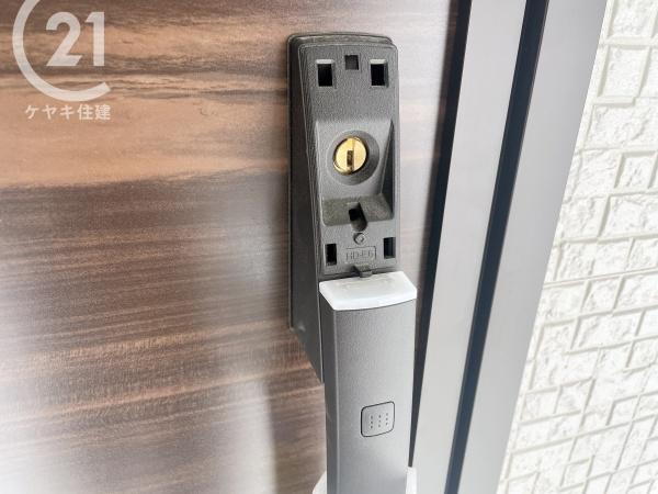 西尾第64一色町　1号棟